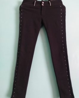 BLACK SKINNY JEANS